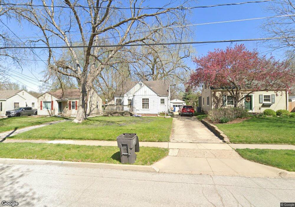 2605 34th St, Des Moines, IA 50310 - photo 1
