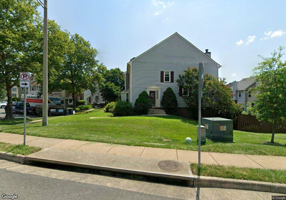 6317 Trevilian Place, Centreville, VA 20121 - photo 1