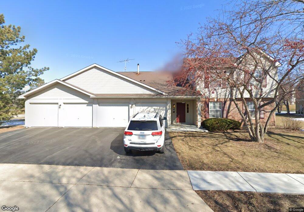 1100 Canterbury Ct unit 11B11, Elgin, IL 60120 - photo 1
