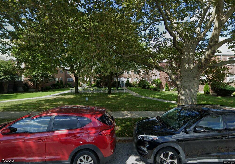 8925 Shore Pkwy, Howard Beach, NY 11414 - photo 1