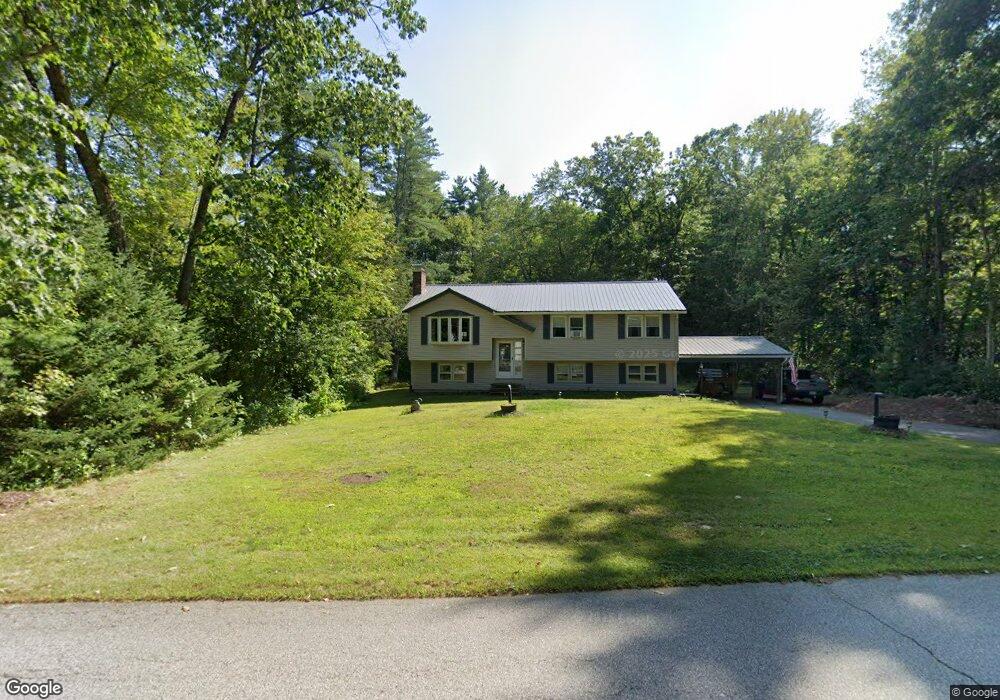 9 Cross St, MerriMacK, NH 03054 - photo 1