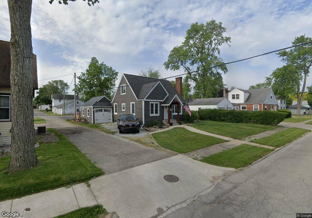 351 W Centennial St, Nappanee, IN 46550 - photo 1