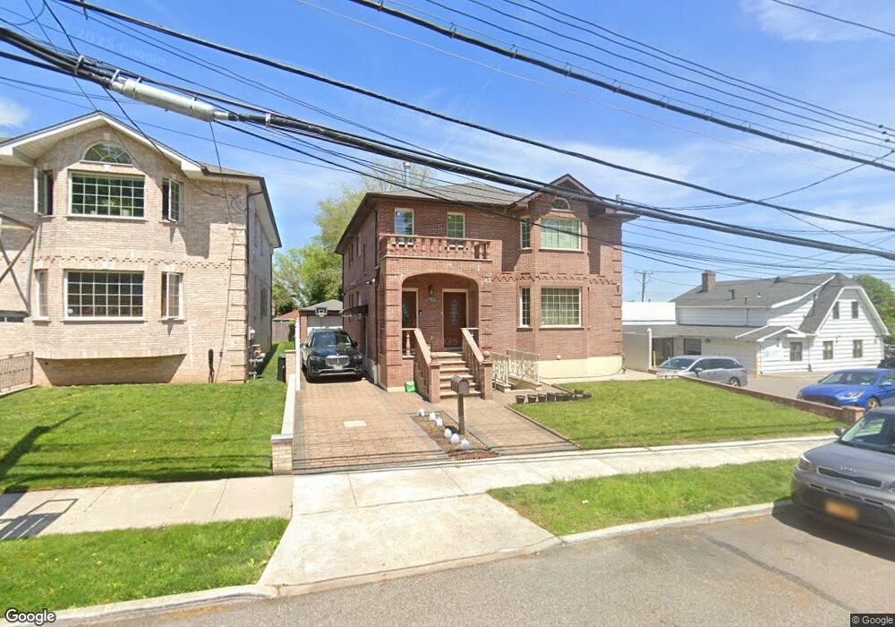 256-11 60th Ave, Little Neck, NY 11362 - photo 1