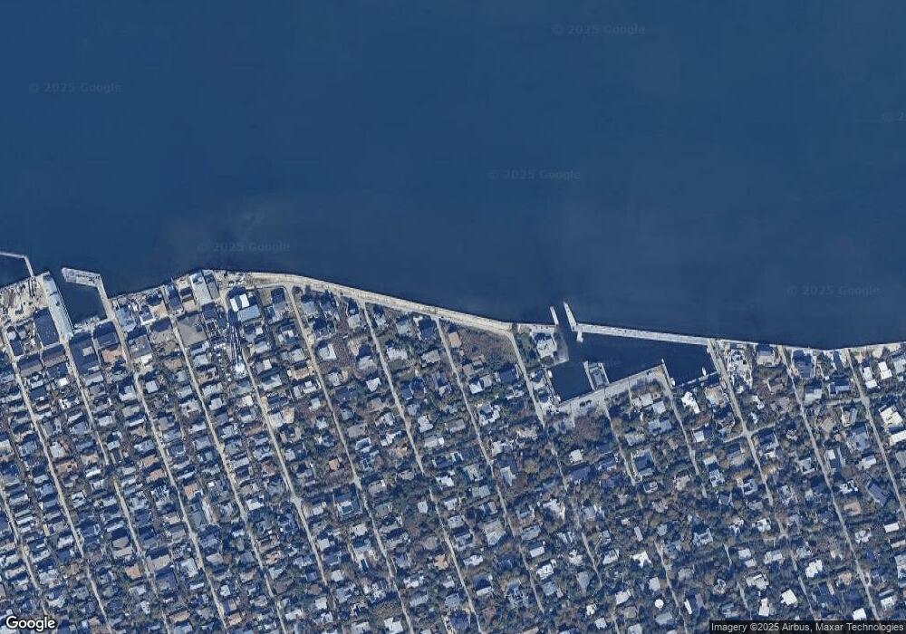 31 E Bayview Ave, Ocean Beach, NY 11770 - photo 1