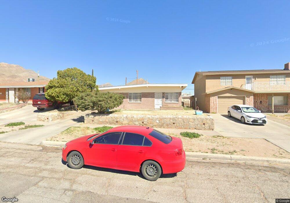 2711 Mckinley Ave, El Paso, TX 79930 - photo 1