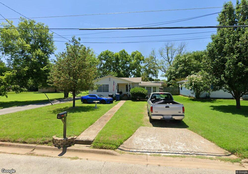 2600 W Johnson St, Denison, TX 75020 - photo 1