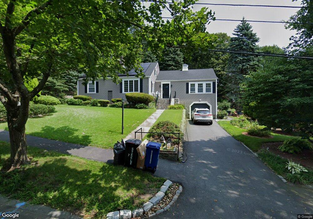 7 Steele St, Stoneham, MA 02180 - photo 1