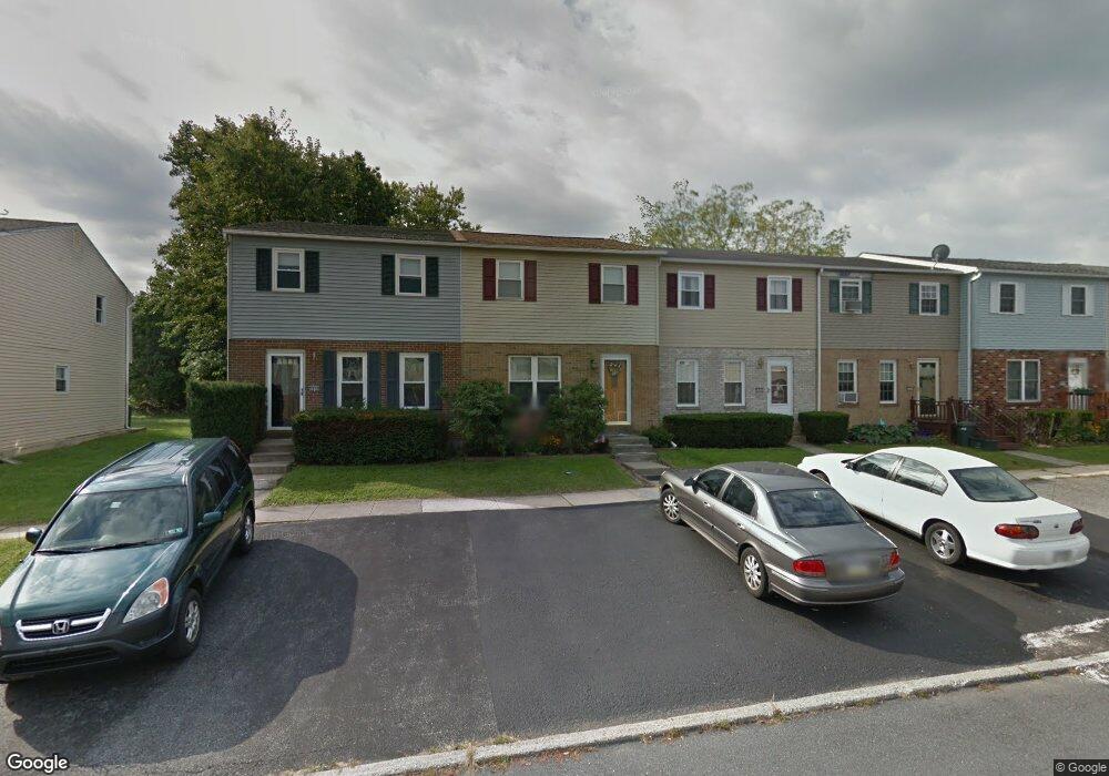 5646 Wood Ln, Allentown, PA 18106 - photo 1