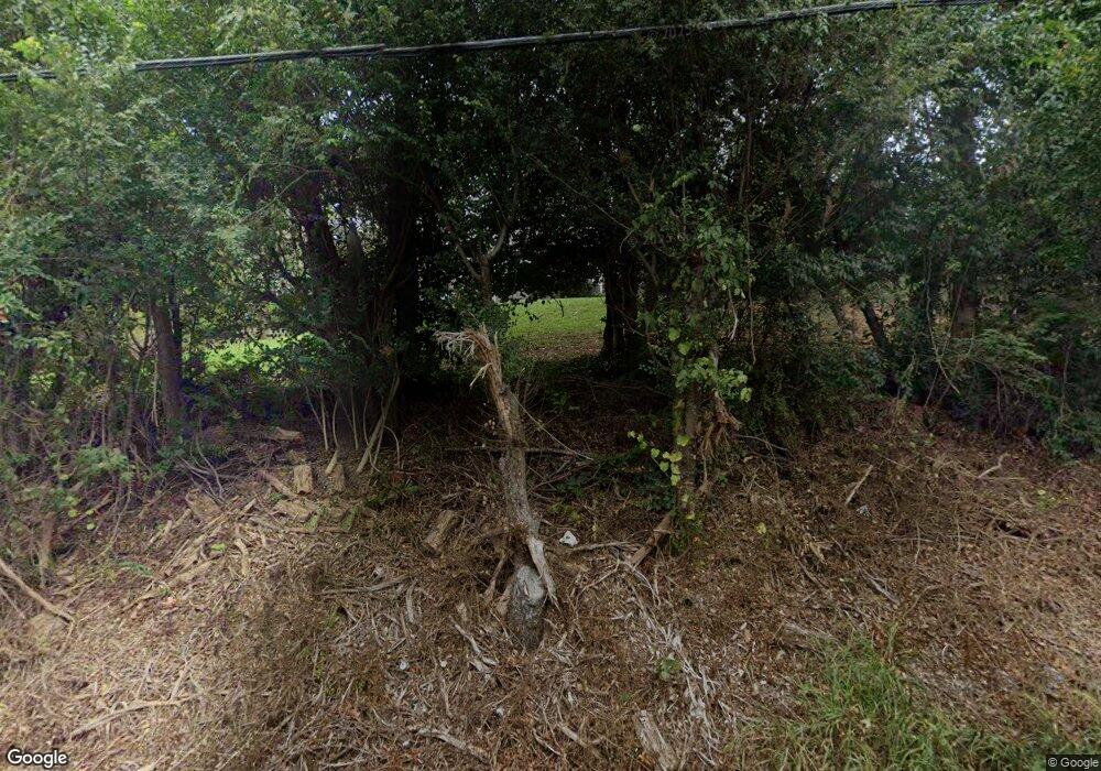 18602 Old Triangle Rd, Triangle, VA 22172 - photo 1