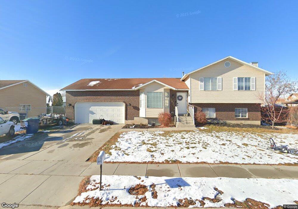 3871 Foxglen Dr, Roy, UT 84067 - photo 1