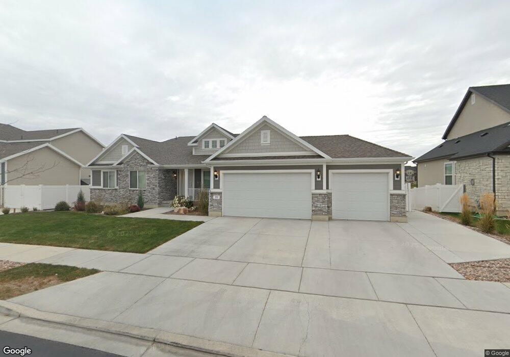 233 N Brookview Way, Lindon, UT 84042 - photo 1