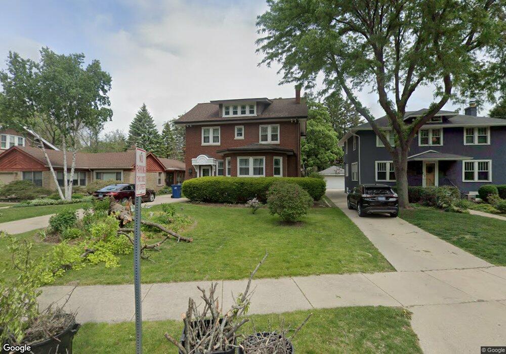 615 Parsons Ave, Des Plaines, IL 60016 - photo 1