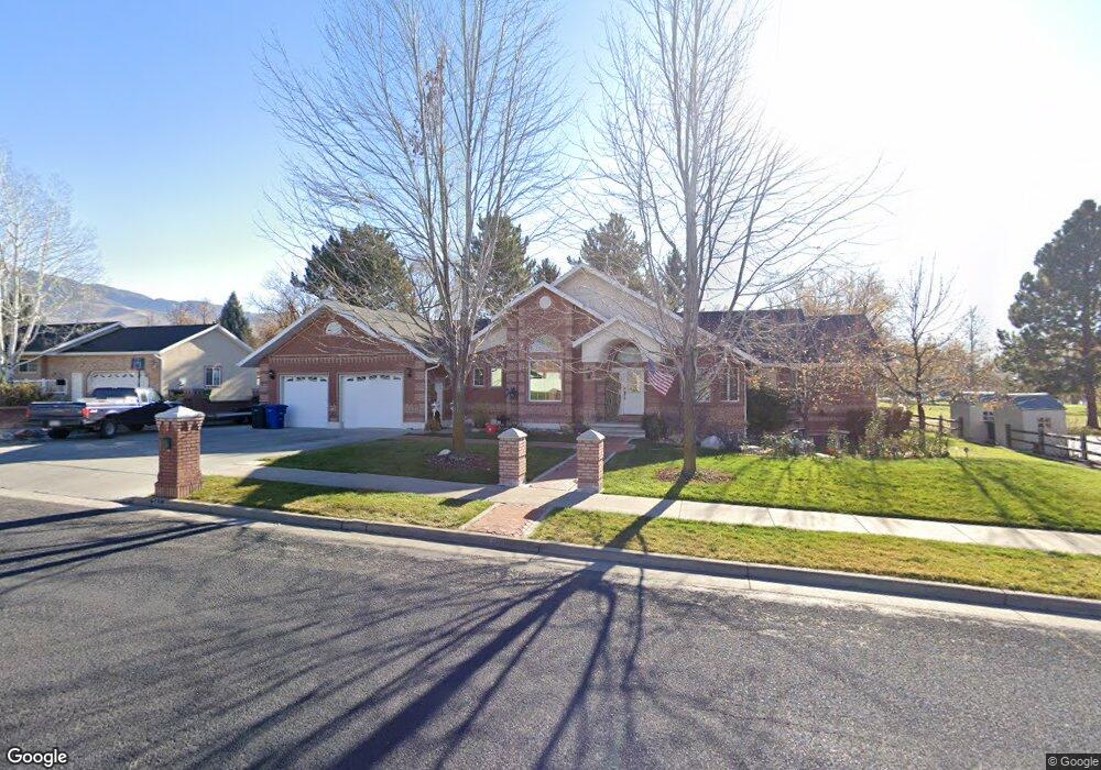 740 Summit Dr, Smithfield, UT 84335 - photo 1