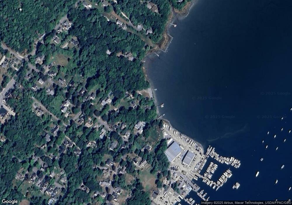 8 Riverview Rd, Freeport, ME 04032 - photo 1