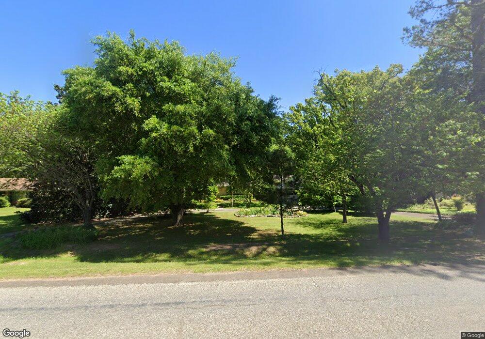 938 N Pine St, Vivian, LA 71082 - photo 1