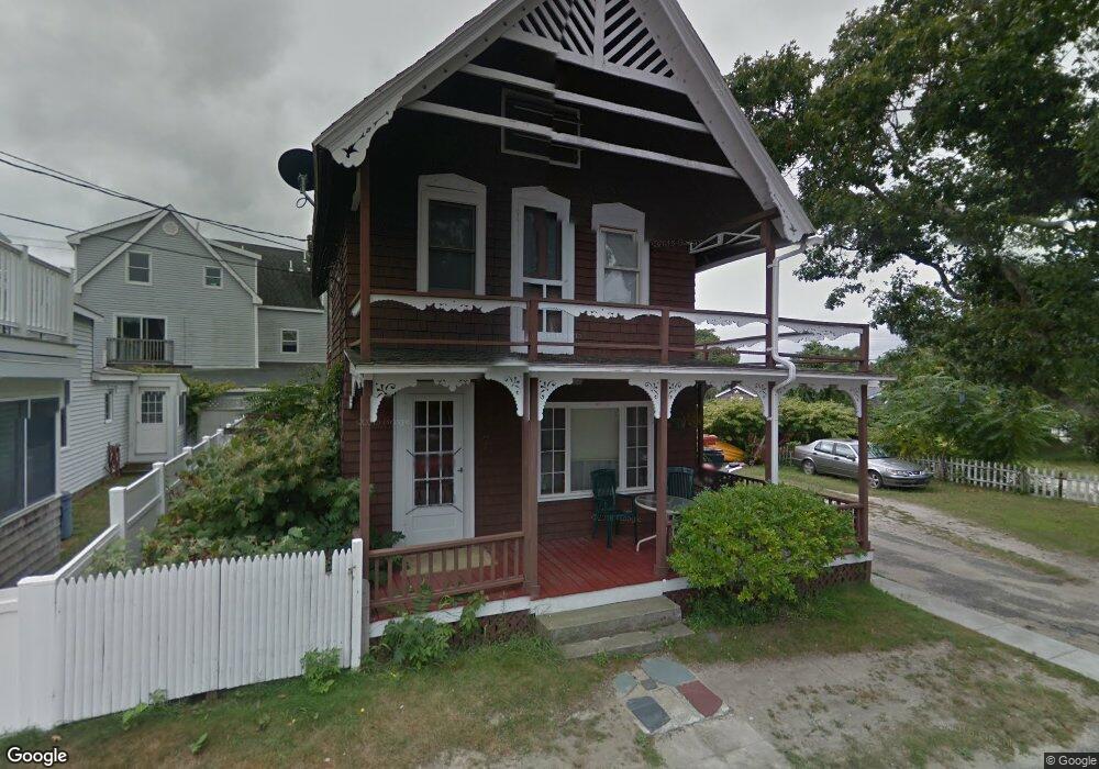 7 Holly Cir, Buzzards Bay, MA 02532 - photo 1