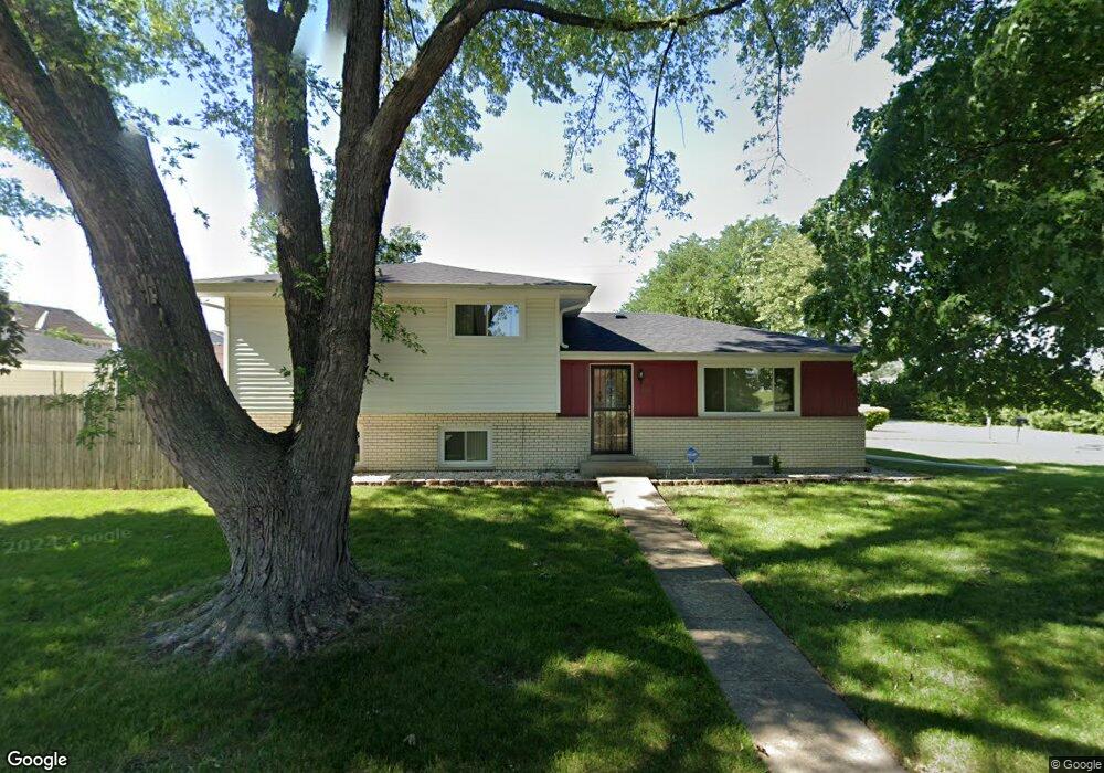 411 E North End Ave, Elmhurst, IL 60126 - photo 1