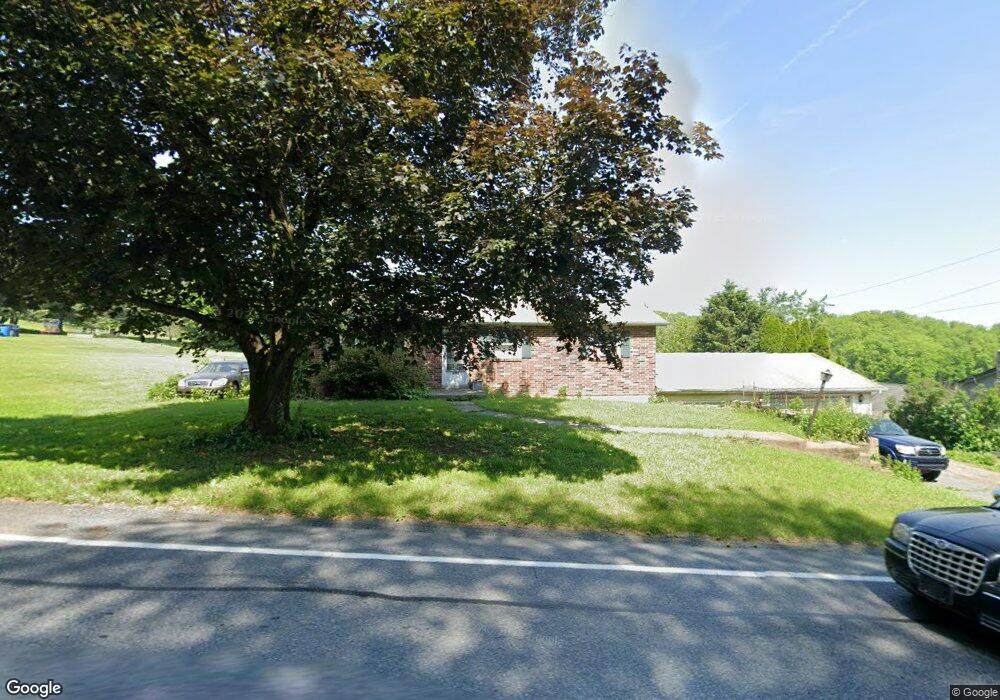 4391 Mauch Chunk Rd, Coplay, PA 18037 - photo 1