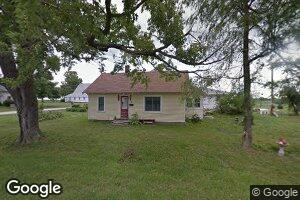 304 Court St, Hiawatha, KS 66434