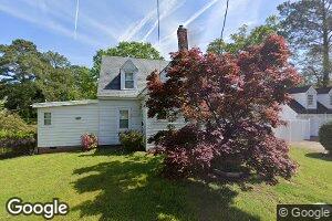 340 Kemp Ln E, Chesapeake, VA 23325