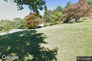 5 Flattop Ln, Fairfield, VA 24435