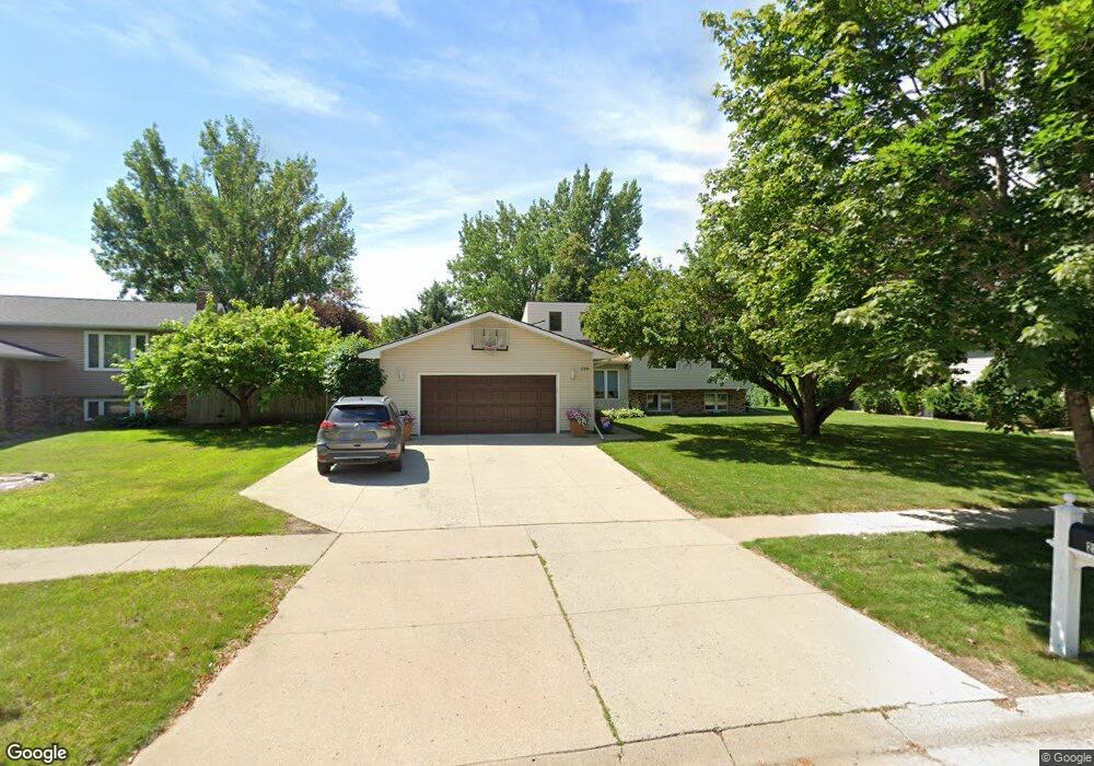 2316 S Flickertail Dr S unit S, Fargo, ND 58103 - photo 1