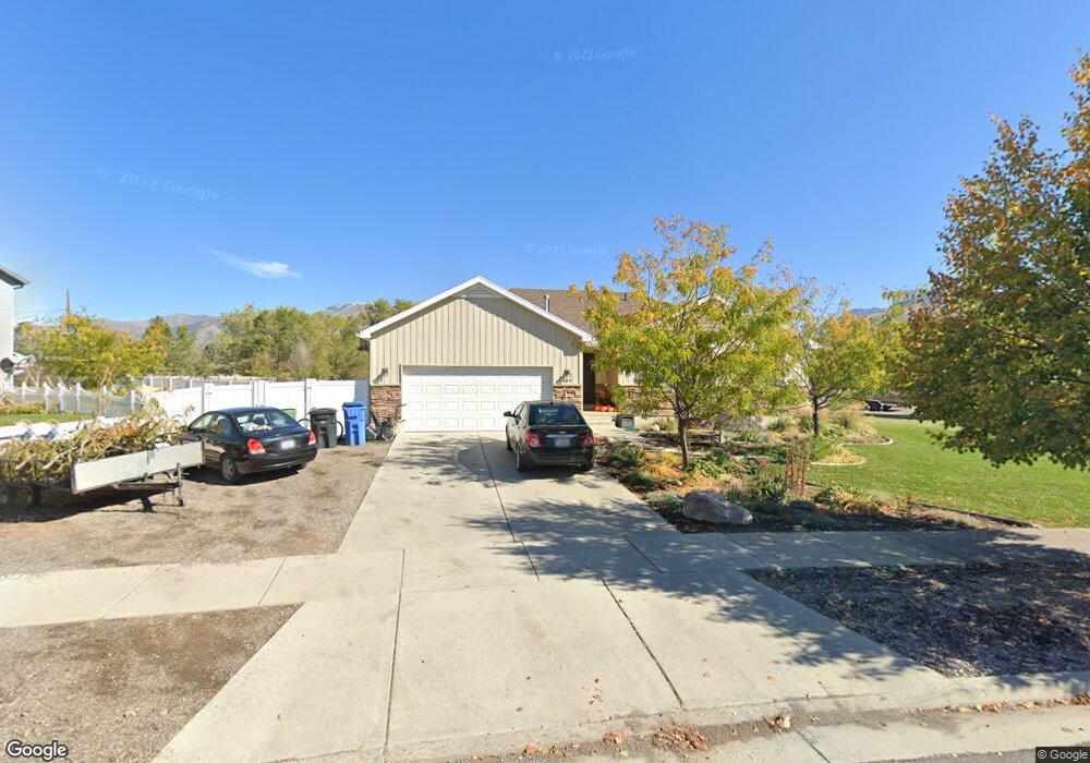 349 S 400 E, Hyrum, UT 84319 - photo 1