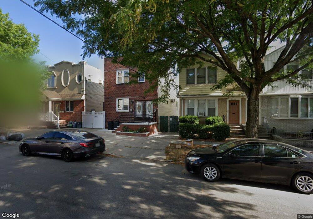 9712 103rd Ave, Ozone Park, NY 11417 - photo 1