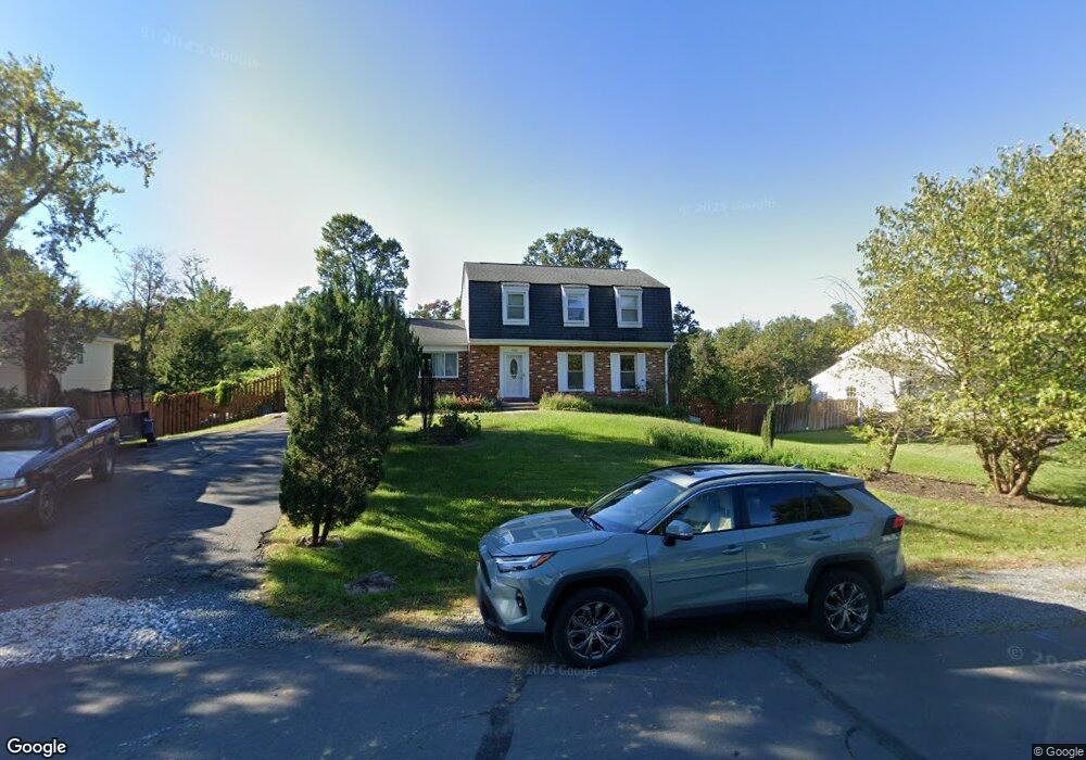 2326 Archdale Rd, Reston, VA 20191 - photo 1