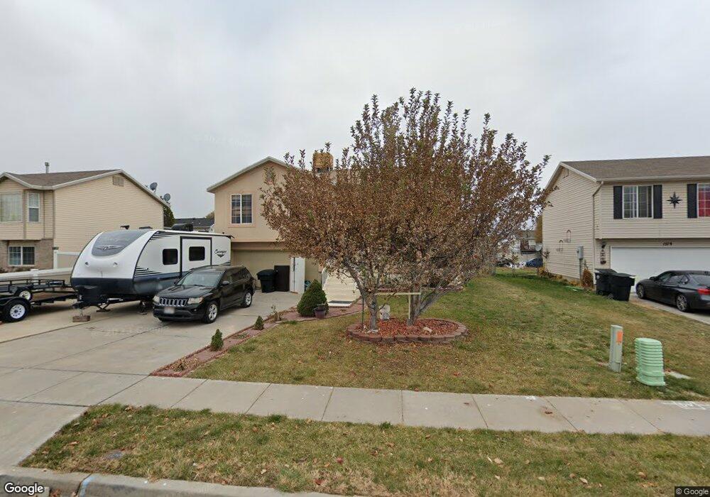 1557 N 2225 W, Clearfield, UT 84015 - photo 1