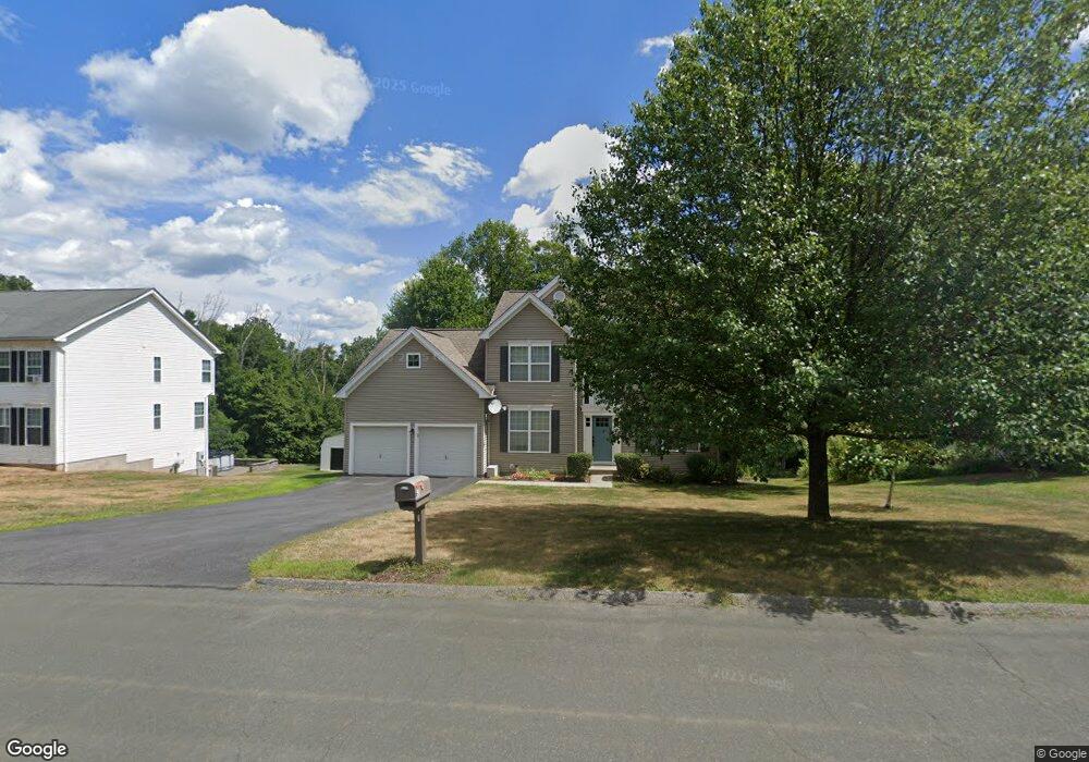 61 Wysteria Ct, Torrington, CT 06790 - photo 1