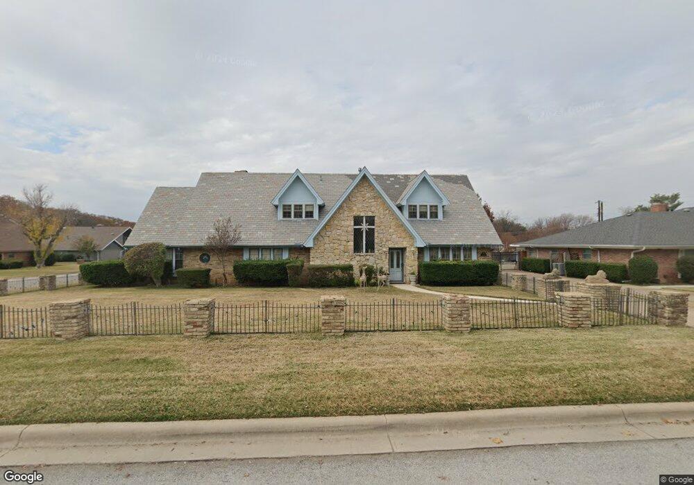 3700 Oakbriar Ln, Colleyville, TX 76034 - photo 1