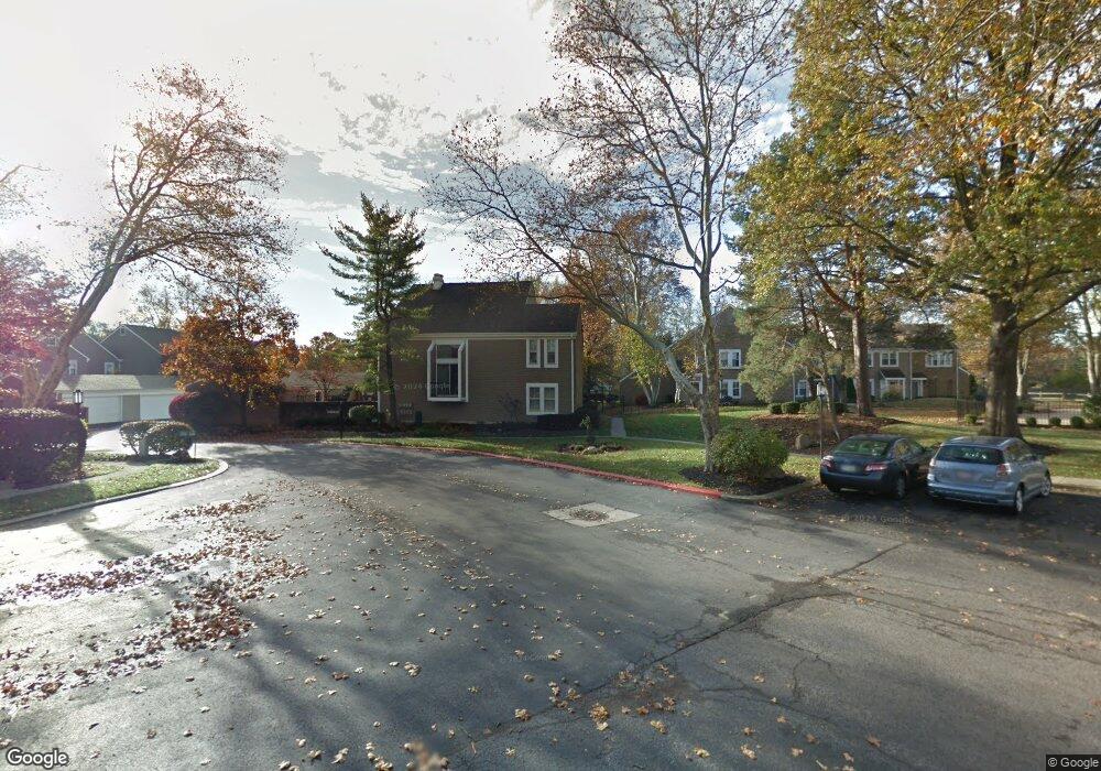 5561 Chowning Way unit 3D, Columbus, OH 43213 - photo 1