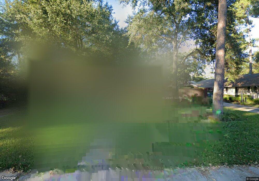 10118 Holly Springs Dr, Houston, TX 77042 - photo 1