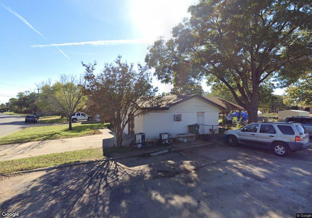 757 Ridgecrest Dr, Hurst, TX 76053 - photo 1