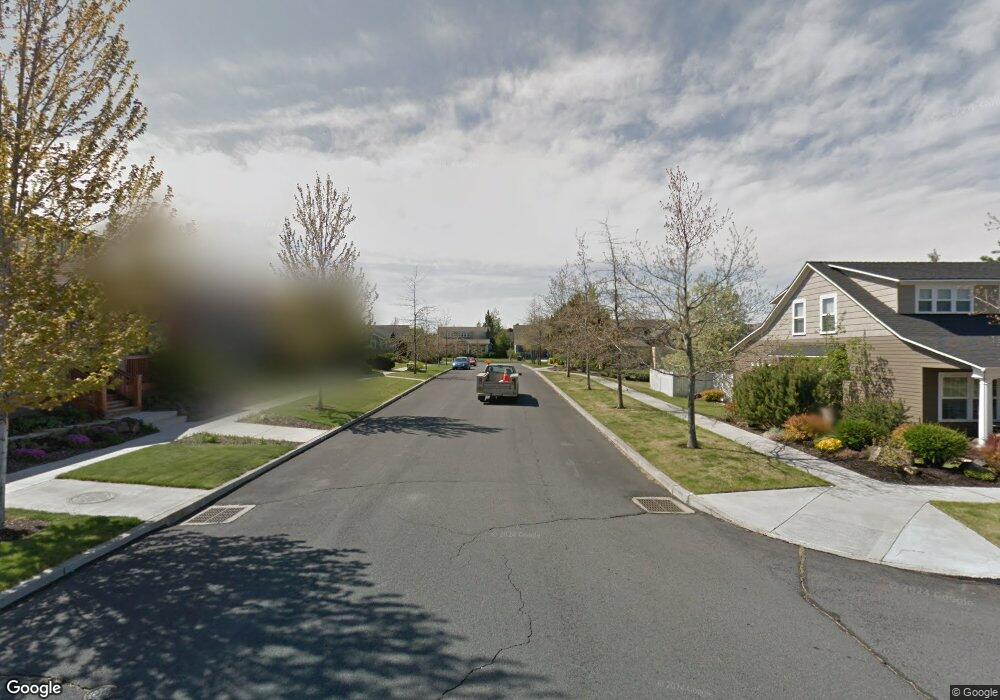 2235 NE Acorn Ct, Bend, OR 97701 - photo 1