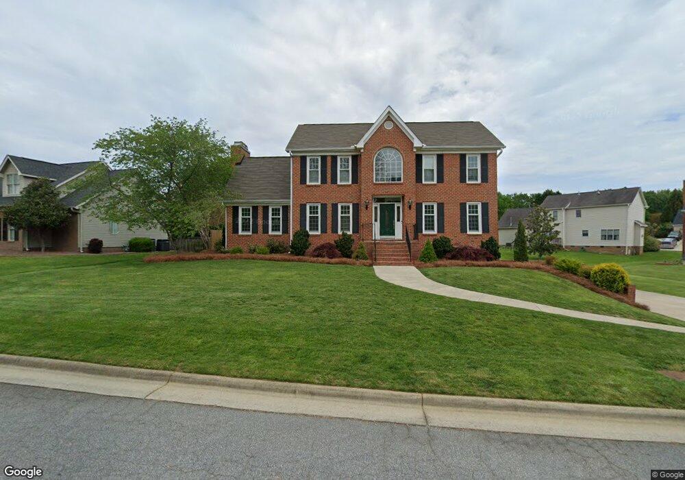 4118 Stonemill Dr, High Point, NC 27265 - photo 1