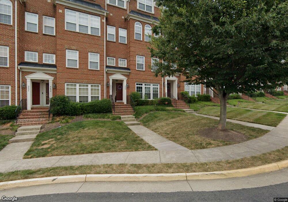 9618 Wigfall Way unit 82, Manassas Park, VA 20111 - photo 1