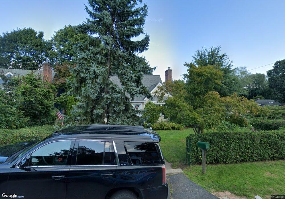 300 Brookline Ave, Hawthorne, NY 10532 - photo 1