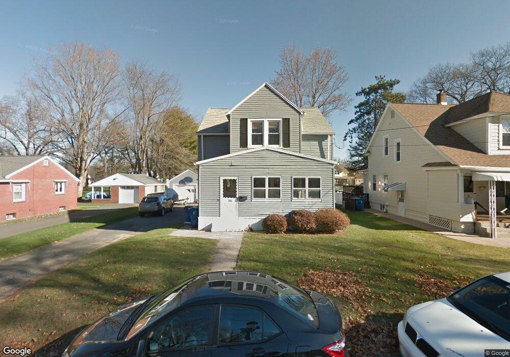 90 Prince Ave, West Springfield, MA 01089 - photo 1