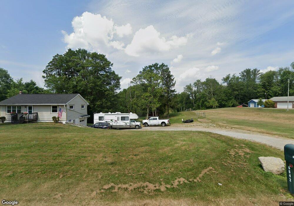 6646 Manchester Rd, New Franklin, OH 44216 - photo 1