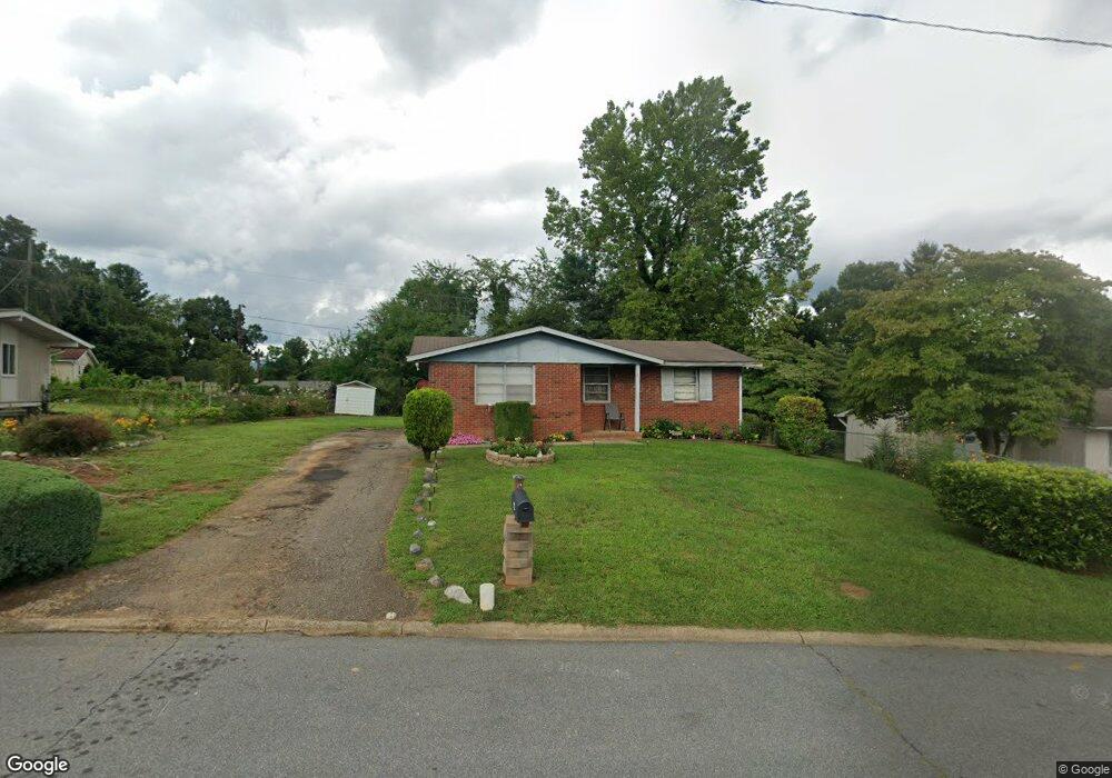 24 High Meadow Rd, Asheville, NC 28803 - photo 1