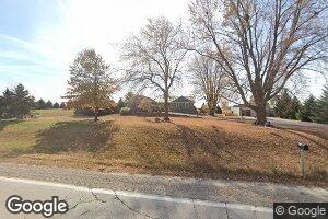 714 E Linn St, Quasqueton, IA 52326