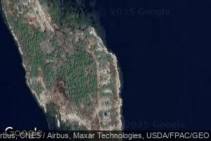 146 Capitol Island Rd, Southport, ME 04576