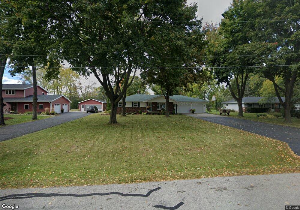 2939 N Abendroth St, Appleton, WI 54914 - photo 1