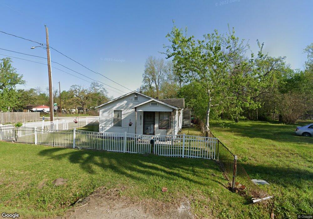 4603 E Crosstimbers St, Houston, TX 77016 - photo 1
