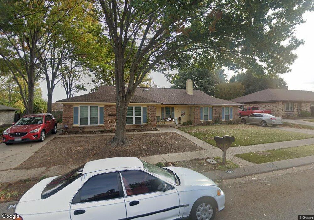 2400 Oakmont Dr, Bedford, TX 76022 - photo 1