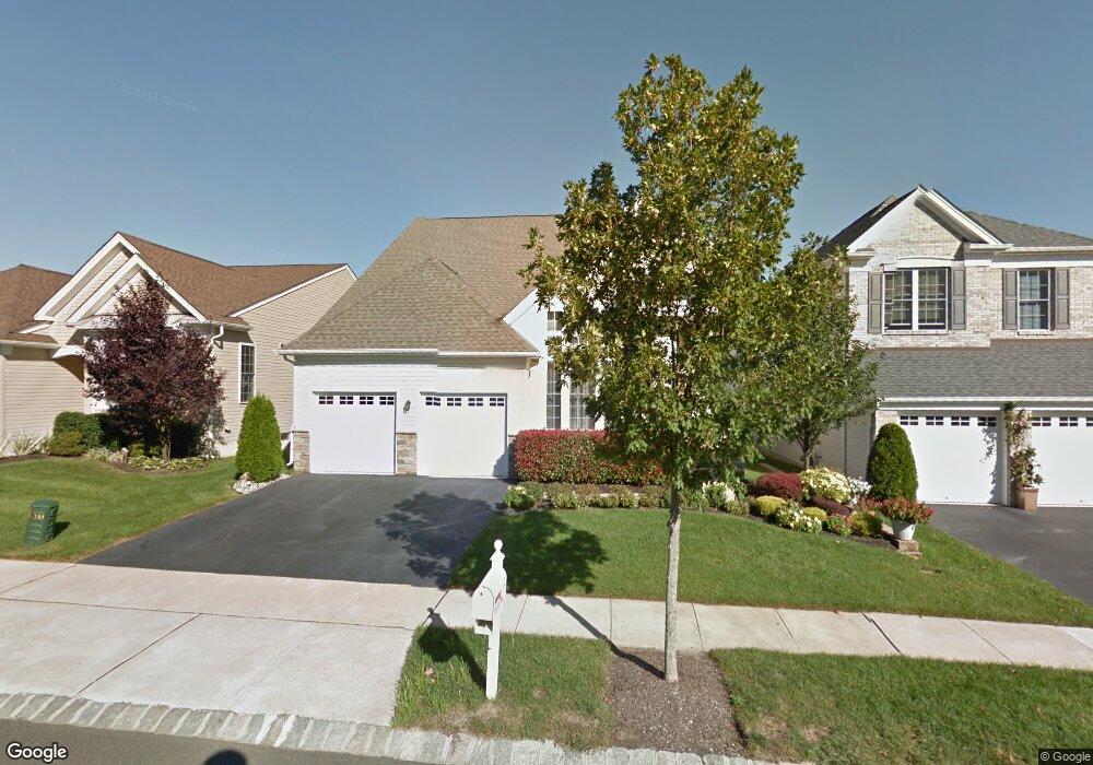 172 Einstein Way, East Windsor, NJ 08512 - photo 1