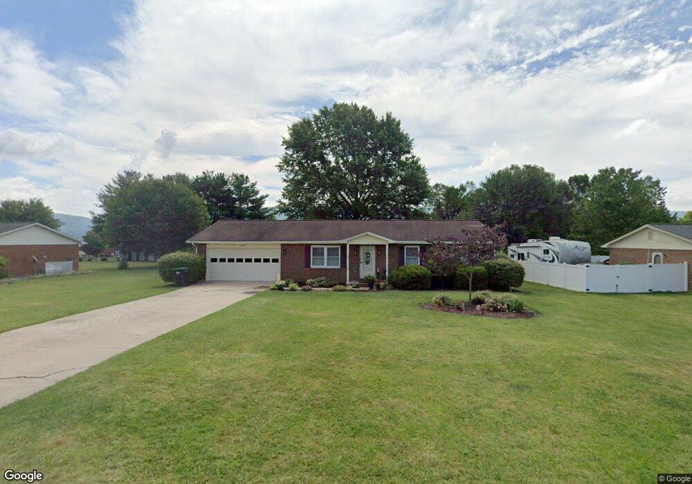 9826 Pleasant View Dr, New Market, VA 22844 - photo 1