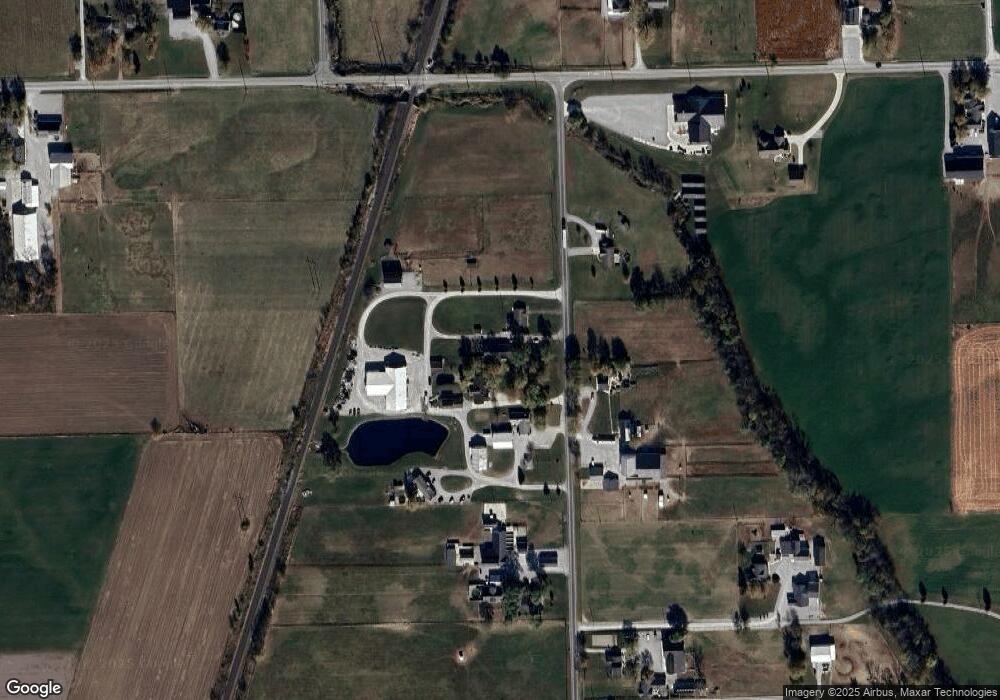 10107 Graber Rd, Grabill, IN 46741 - photo 1